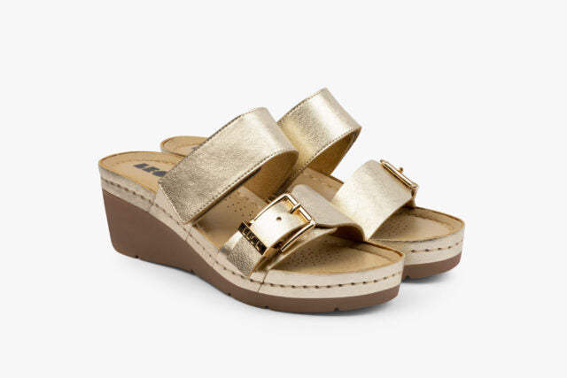 Rise dame læder kilesandal - guld