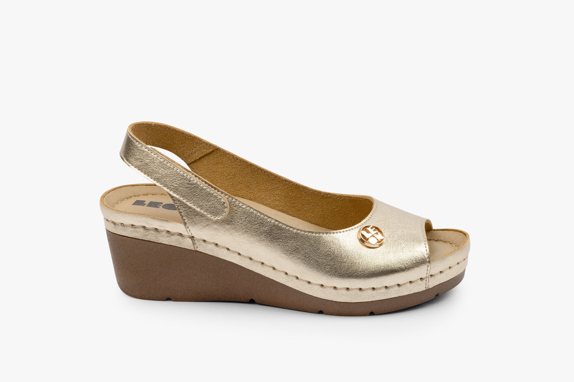 Serene dame læder kilesandal – guld