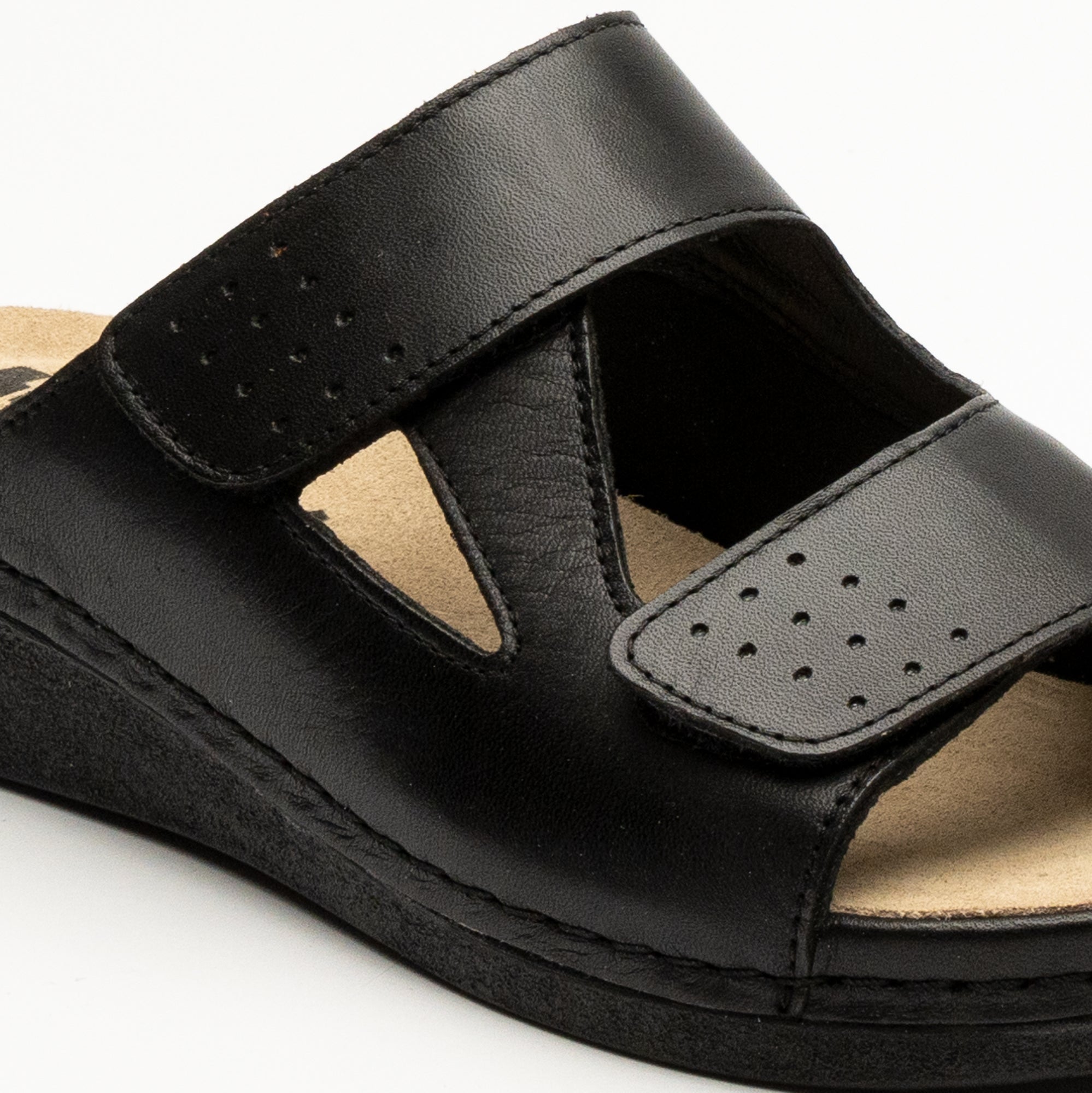 Nora II dame læder sandal med fleksibel pasform - sort
